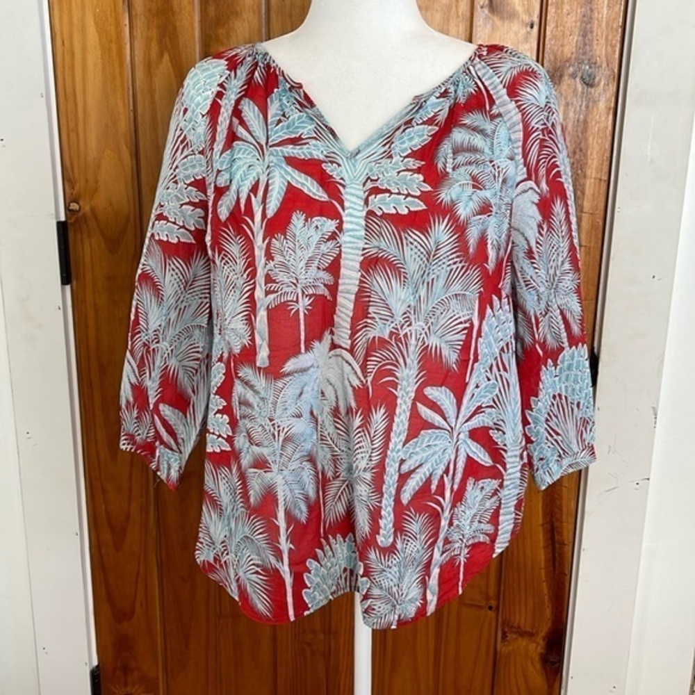 Talbots petite large Palm Print Red Blue 3/4 Sleeve V neck top Cotton peasant